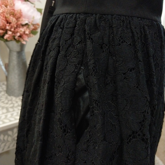 🍒NWT🍒 TED BAKER BLACK LACE FULL SKIRT - Picture 10 of 15